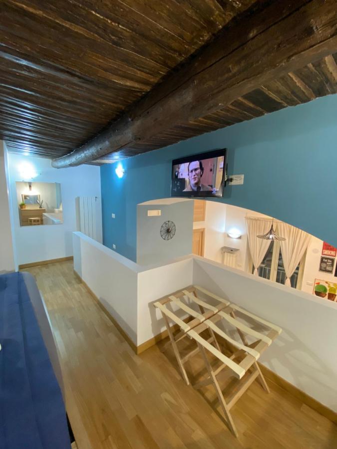 Riman, Apartment Napels Buitenkant foto